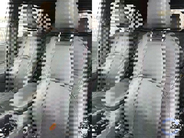 Used 2022 Toyota RAV4 SE image 21