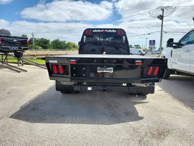 Certified 2024 Ford F550 2WD Crew Cab Super Duty image 3