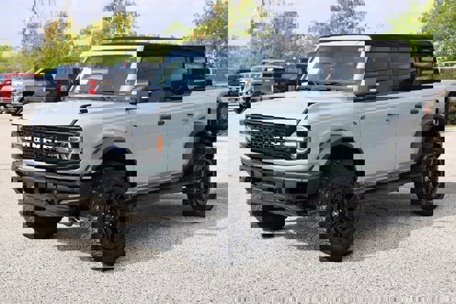 Certified 2022 Ford Bronco Wildtrak image 3