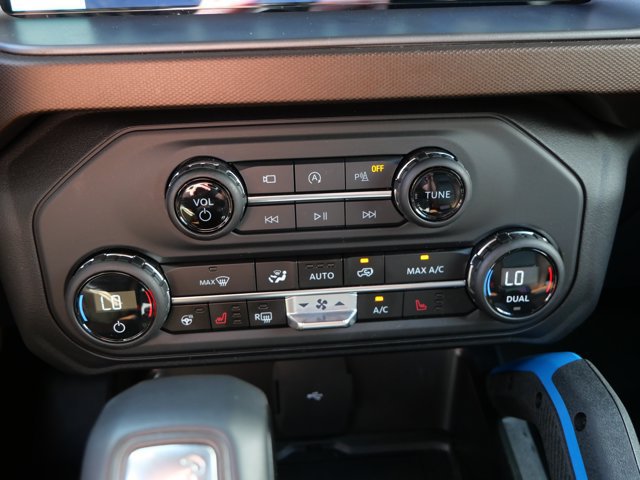 Certified 2023 Ford Bronco Outer Banks w/ Sasquatch Package AWD/4WD image 23