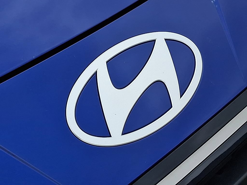 Used 2024 Hyundai Elantra SEL w/ Convenience Package FWD image 4