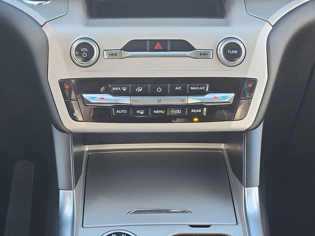 Certified 2023 Ford Explorer XLT w/ Equipment Group 202A image 17