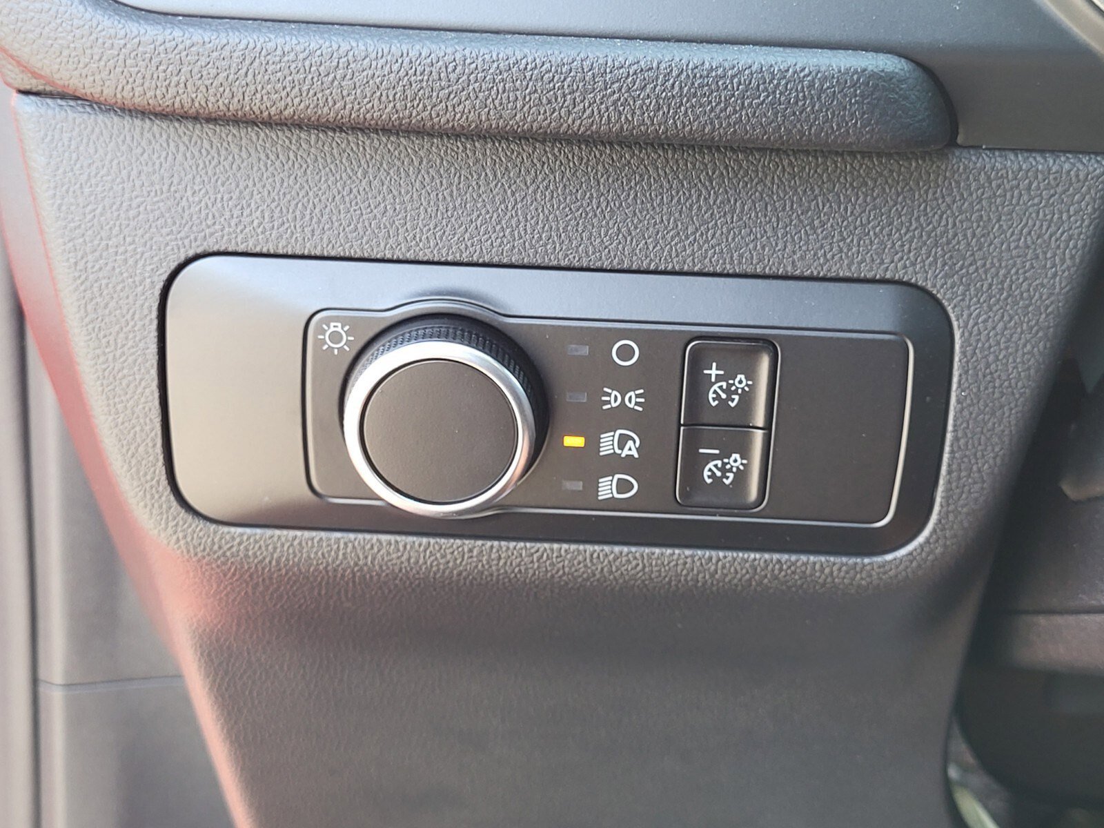 Certified 2025 Ford Escape Active image 23