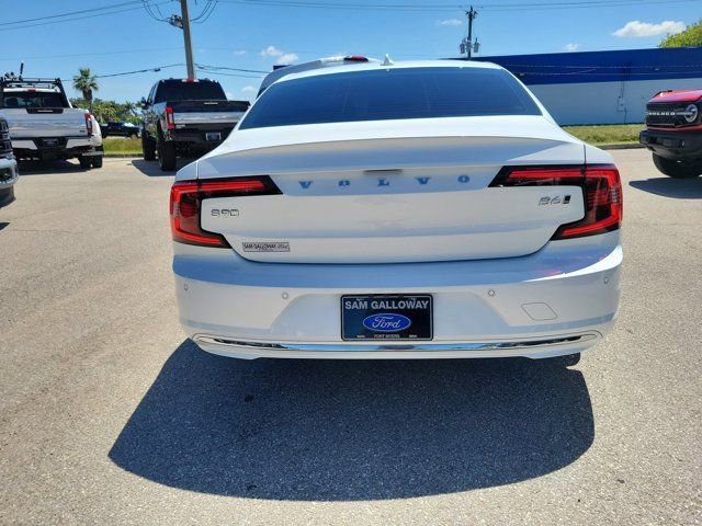 Used 2023 Volvo S90 B6 Ultimate w/ Lounge Package AWD/4WD image 3
