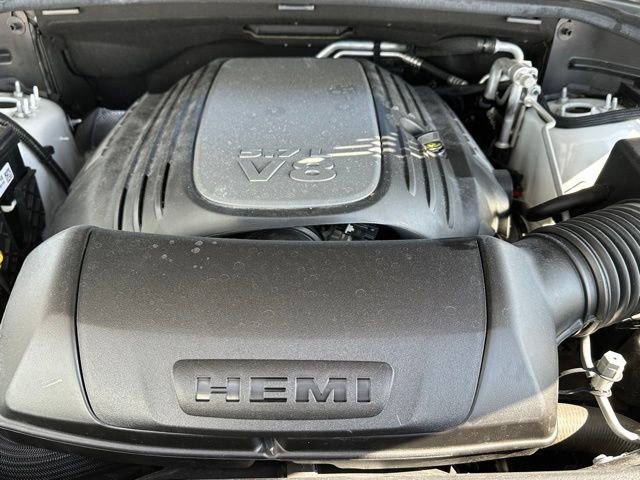 Used 2022 Dodge Durango R/T w/ Blacktop Package AWD/4WD image 7