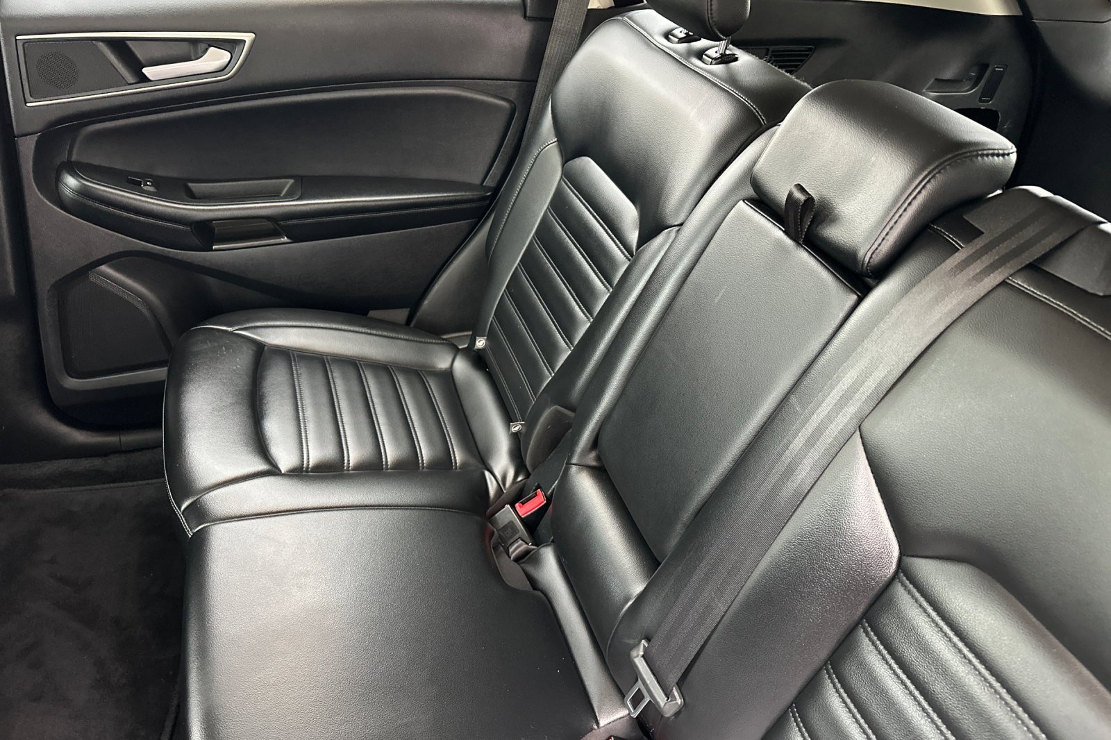 Certified 2022 Ford Edge SEL w/ Convenience Package image 11