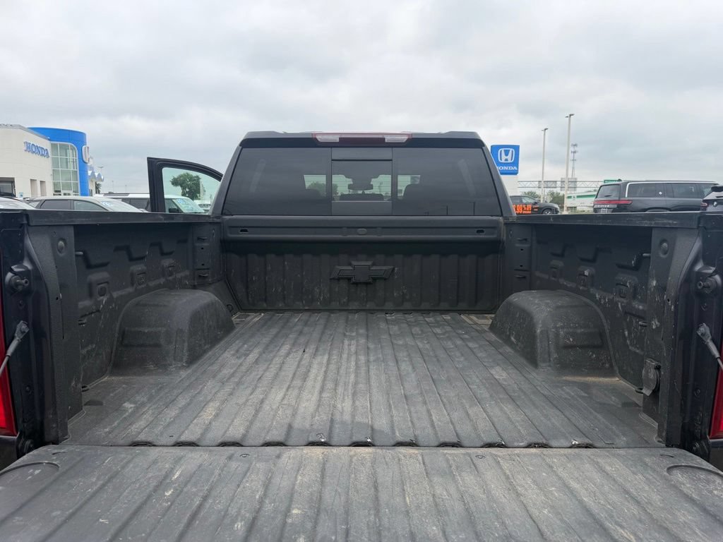 Used 2023 Chevrolet Silverado 1500 RST AWD/4WD image 29