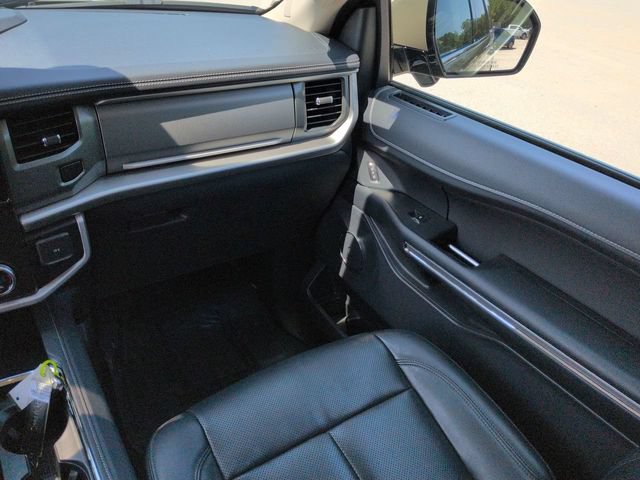 Certified 2024 Ford Expedition XLT AWD/4WD image 22