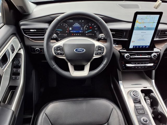 Certified 2023 Ford Explorer Limited w/ Limited Technology Package AWD/4WD image 7