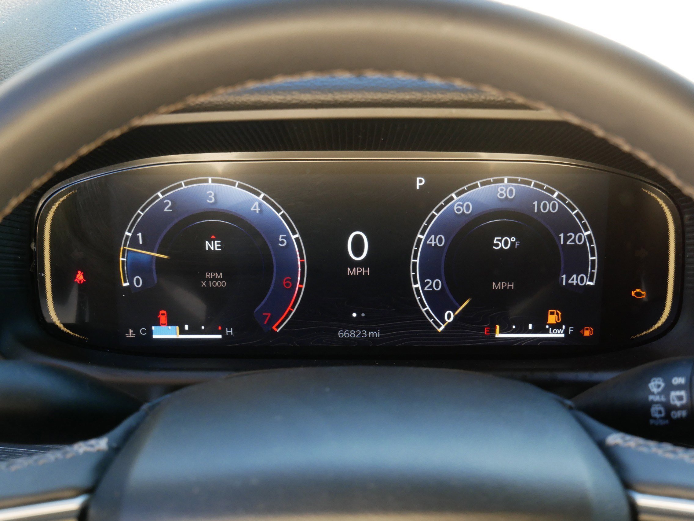 Used 2024 Jeep Wagoneer L Series II w/ Flexible Seating Group image 21