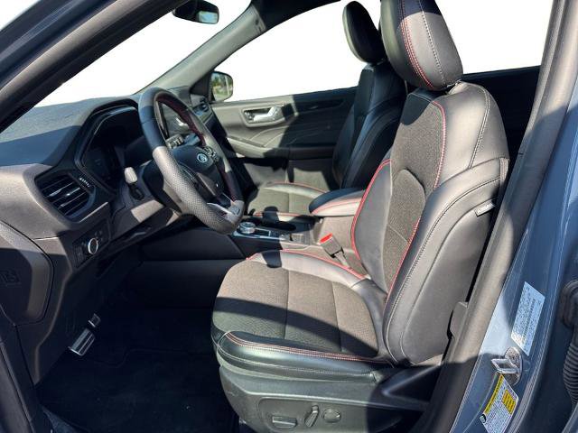 Certified 2024 Ford Escape ST-Line w/ Tech Pack #1 image 9