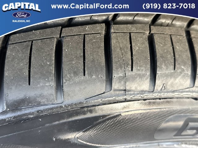 Certified 2024 Ford Explorer XLT w/ Equipment Group 202A RWD image 14