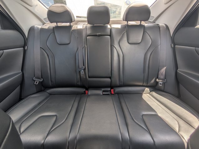 Used 2024 Hyundai Elantra Limited FWD image 22