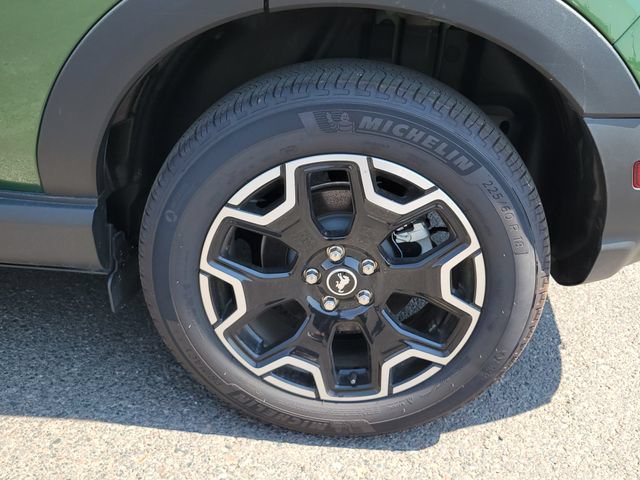 Certified 2025 Ford Bronco Sport Outer Banks w/ Outer Banks Tech Package+ AWD/4WD image 12