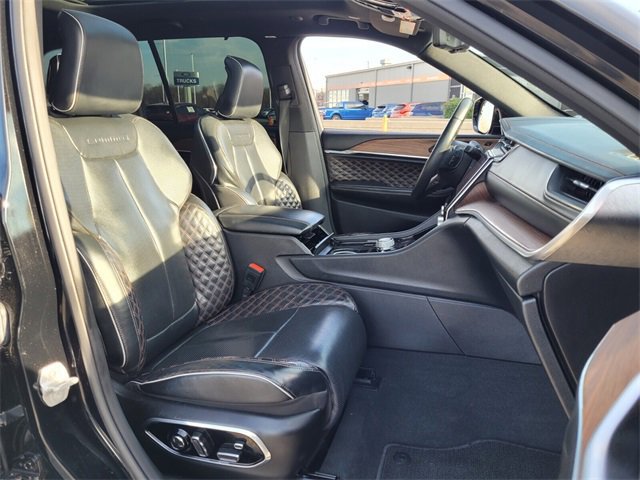 Used 2023 Jeep Grand Cherokee Summit w/ Adv Protech Group IV image 17