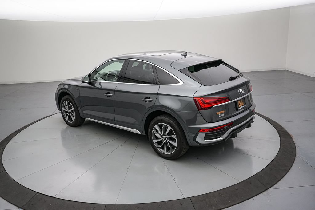 Used 2023 Audi Q5 2.0T Prestige w/ Prestige Package AWD/4WD image 6