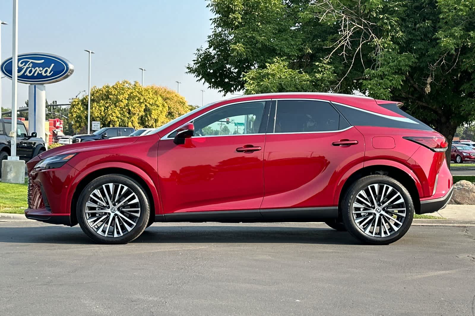 Used 2025 Lexus RX 350 Premium Plus w/ Convenience Package AWD/4WD image 5