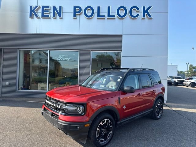 Certified 2024 Ford Bronco Sport Outer Banks w/ Tech Package AWD/4WD image 2