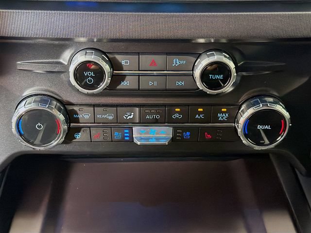 Certified 2026 Ford F250 Platinum AWD/4WD image 19
