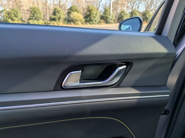 Used 2025 Kia K5 GT image 28