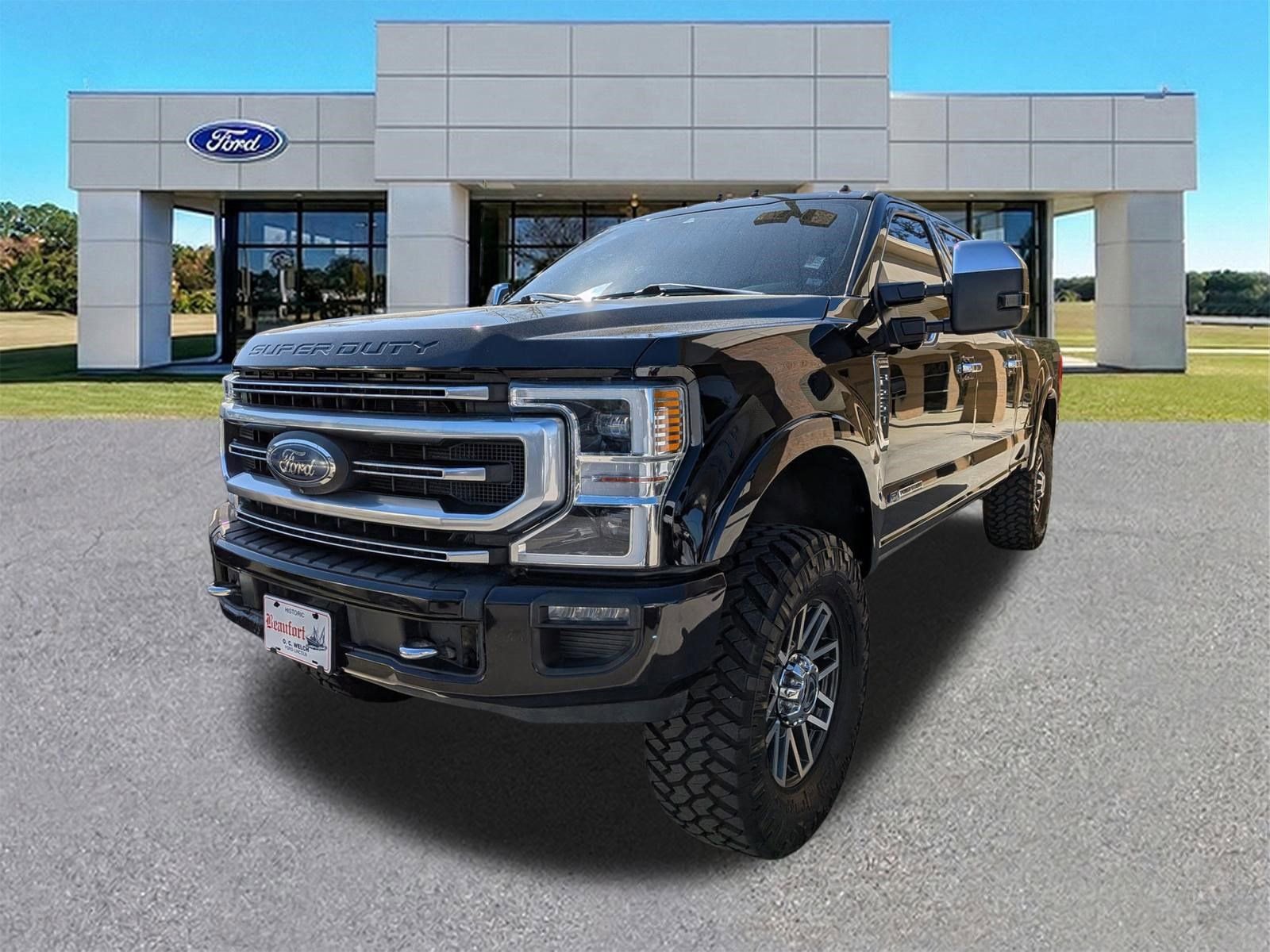Certified 2022 Ford F250 Platinum w/ Tremor Off-Road Package image 4
