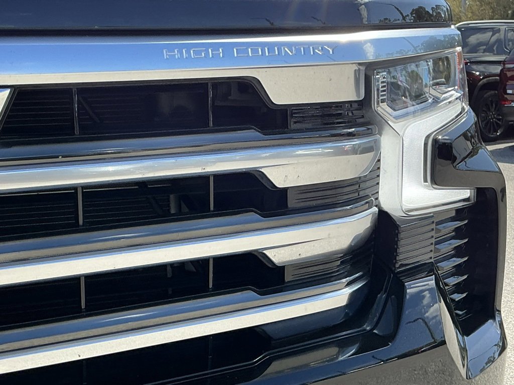 Used 2024 Chevrolet Silverado 1500 High Country image 11