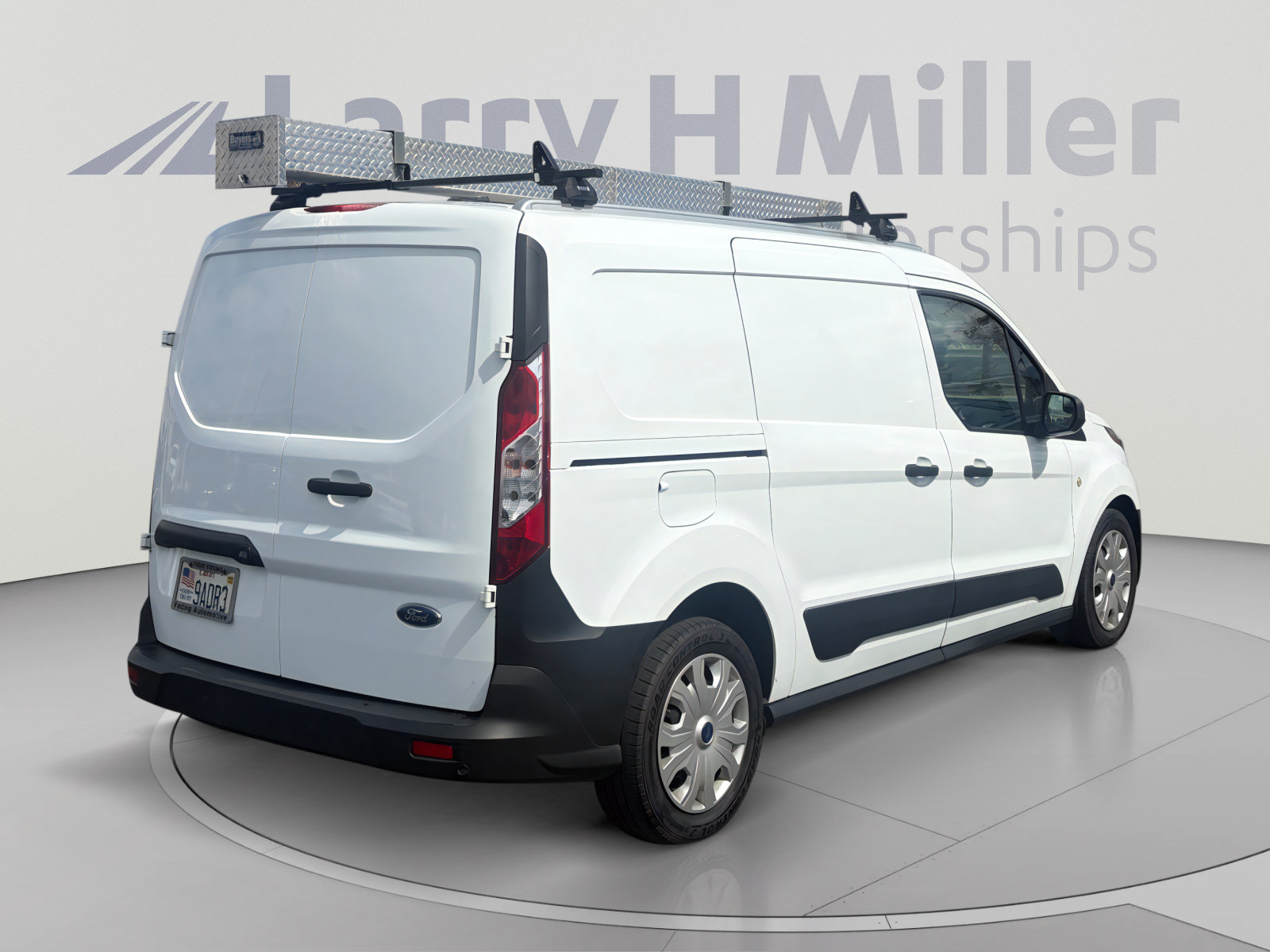 Certified 2023 Ford Transit Connect XL FWD image 5