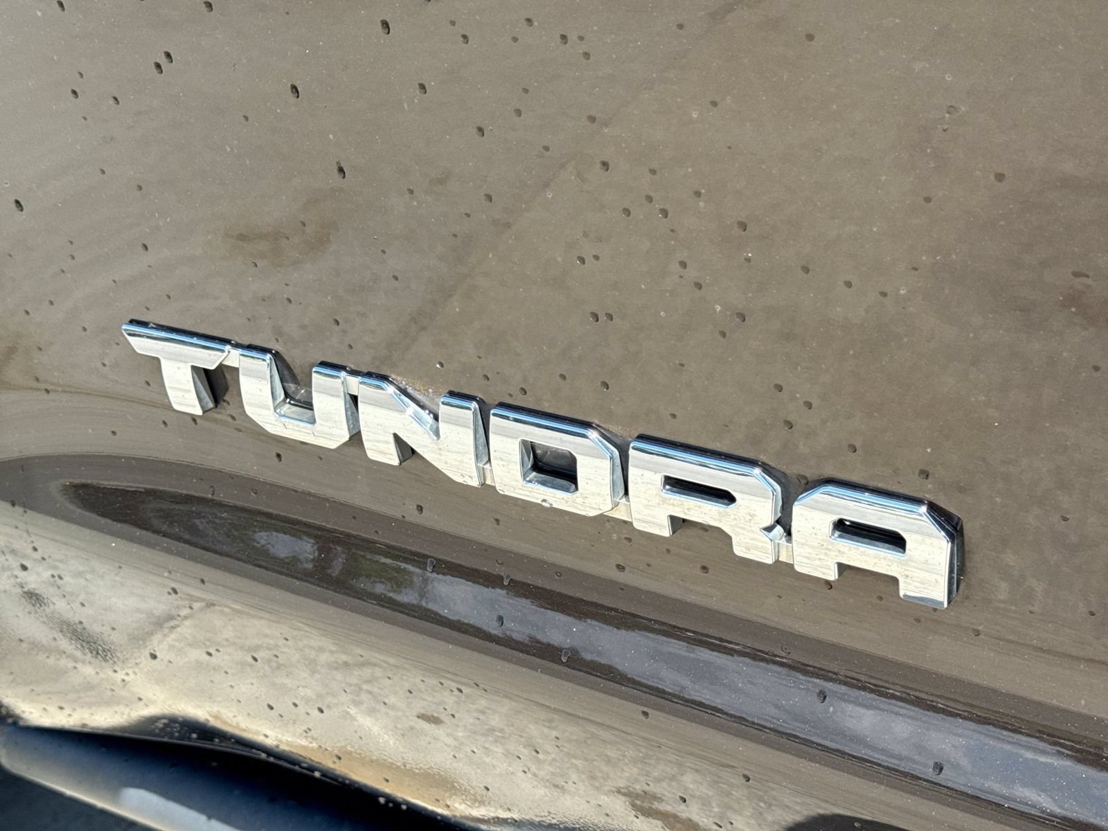 Used 2019 Toyota Tundra Limited w/ Limited Premium Package AWD/4WD image 15