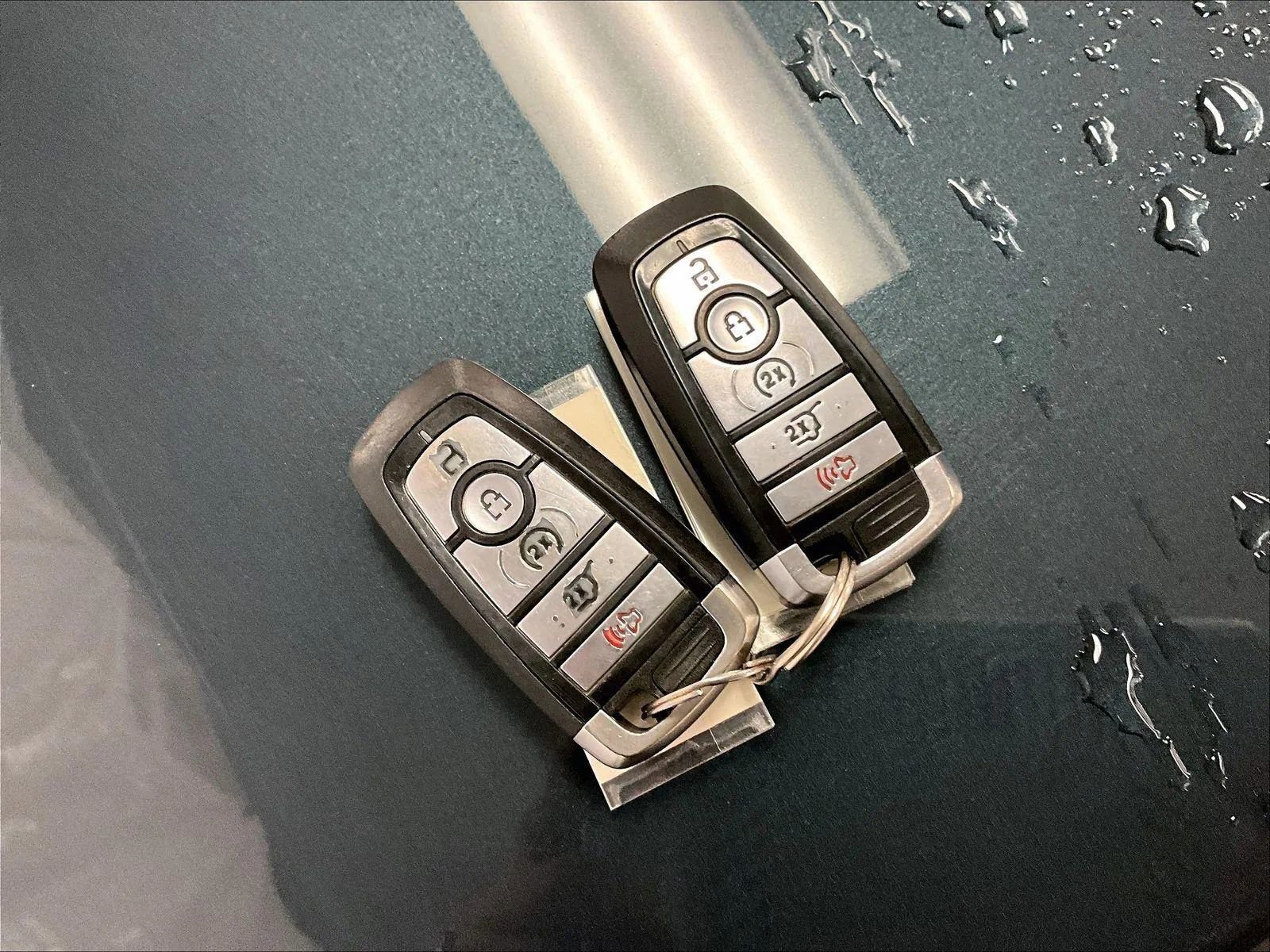 Certified 2022 Ford Escape SEL w/ Technology Package image 9