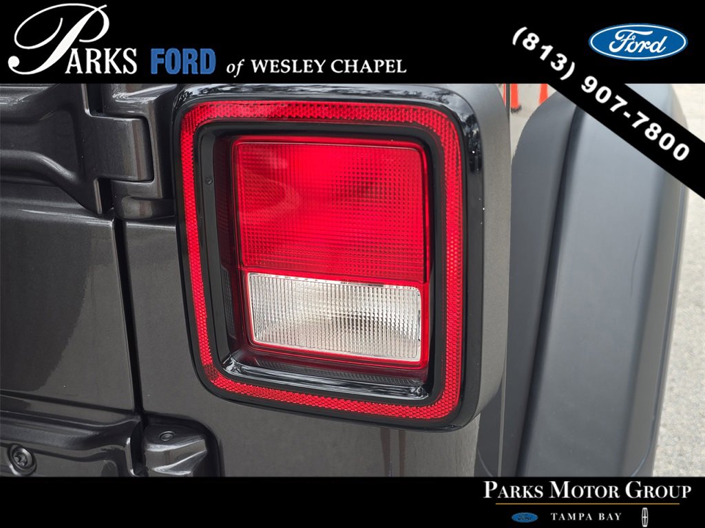 Used 2020 Jeep Wrangler Sport image 8