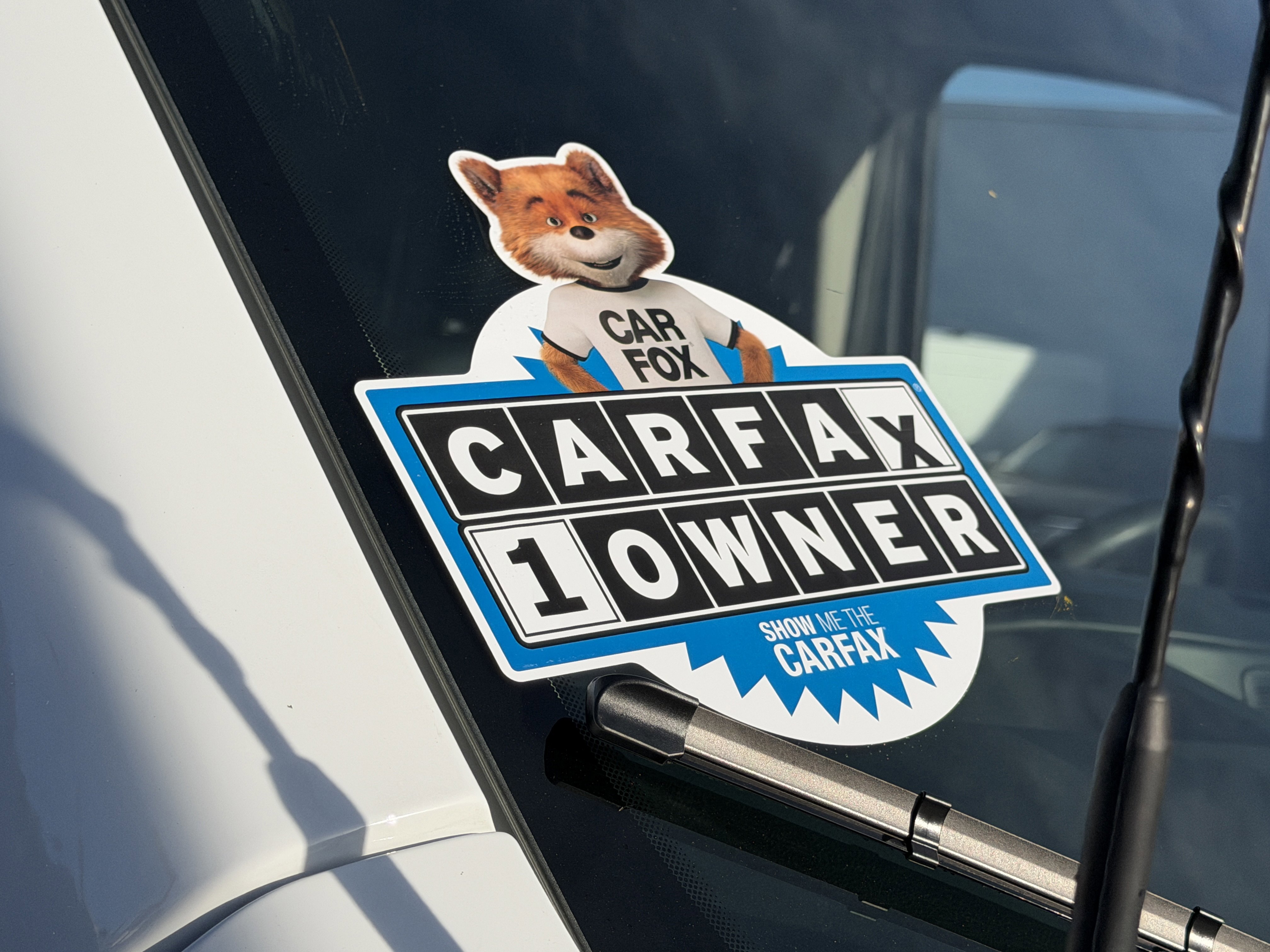 Certified 2023 Ford Transit 250 Medium Roof AWD image 9