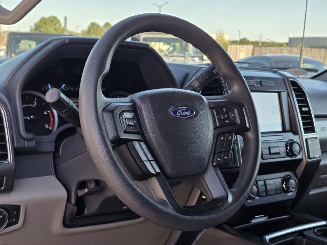 Certified 2022 Ford F250 XLT w/ XLT Premium Package RWD image 23