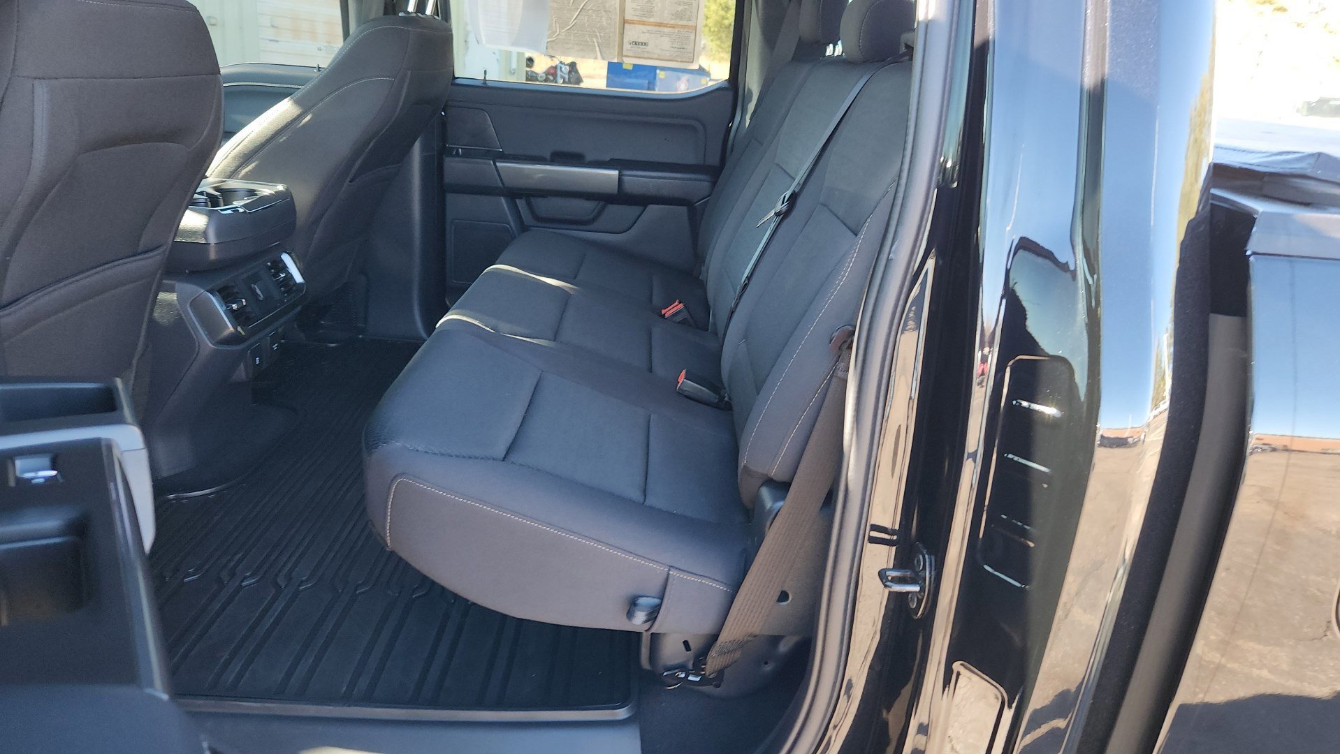 Certified 2023 Ford F150 XLT w/ Equipment Group 302A High image 26