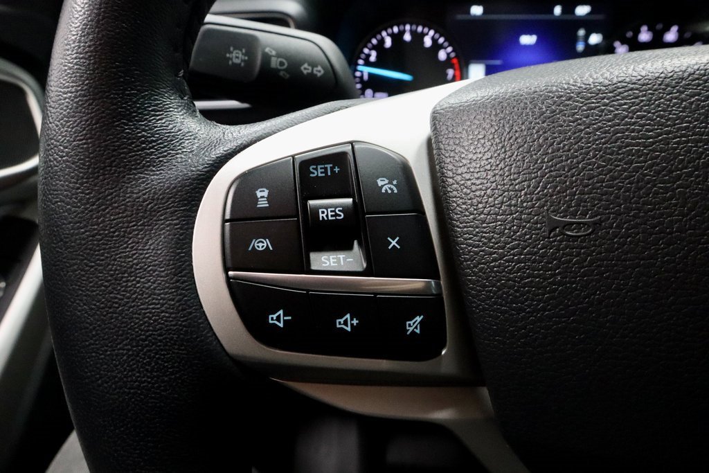 Certified 2023 Ford Explorer XLT w/ Equipment Group 202A image 31