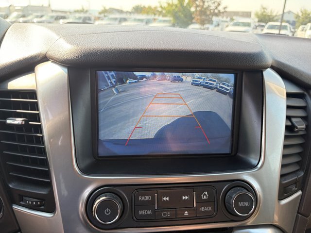 Used 2017 Chevrolet Suburban LT AWD/4WD image 28