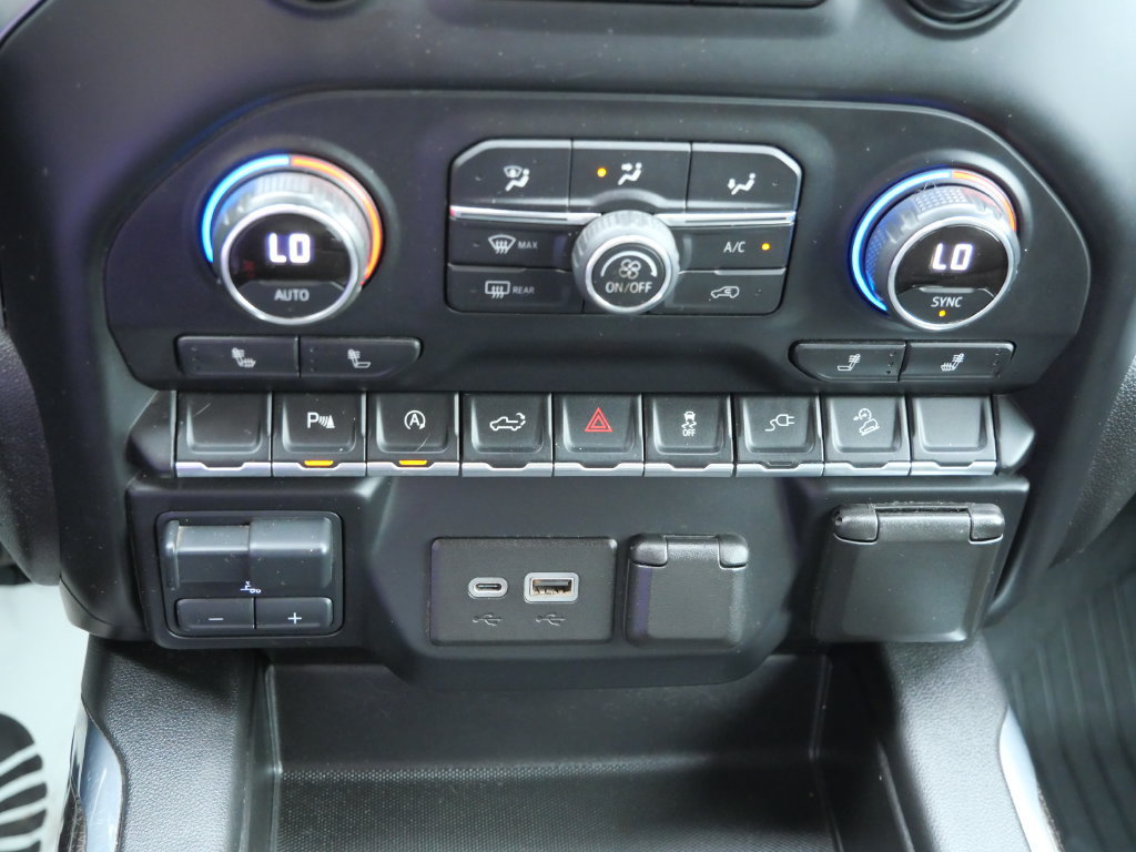 Used 2020 Chevrolet Silverado 1500 LT Trail Boss AWD/4WD image 28