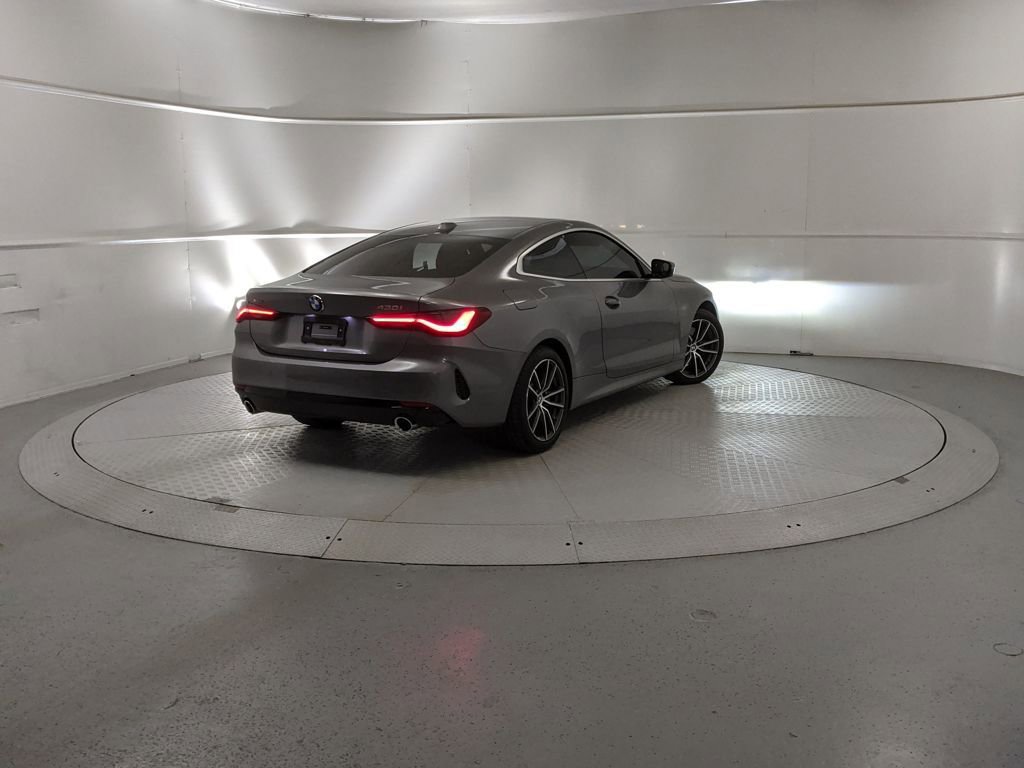 Used 2024 BMW 430i xDrive Coupe w/ Convenience Package image 3