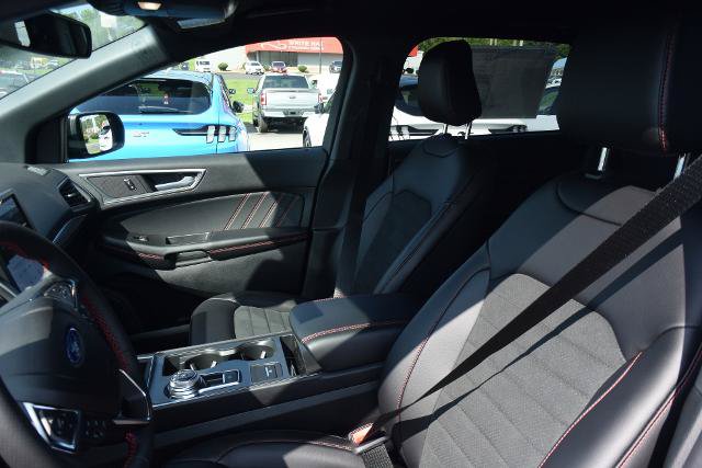 Certified 2023 Ford Edge ST-Line AWD/4WD image 11