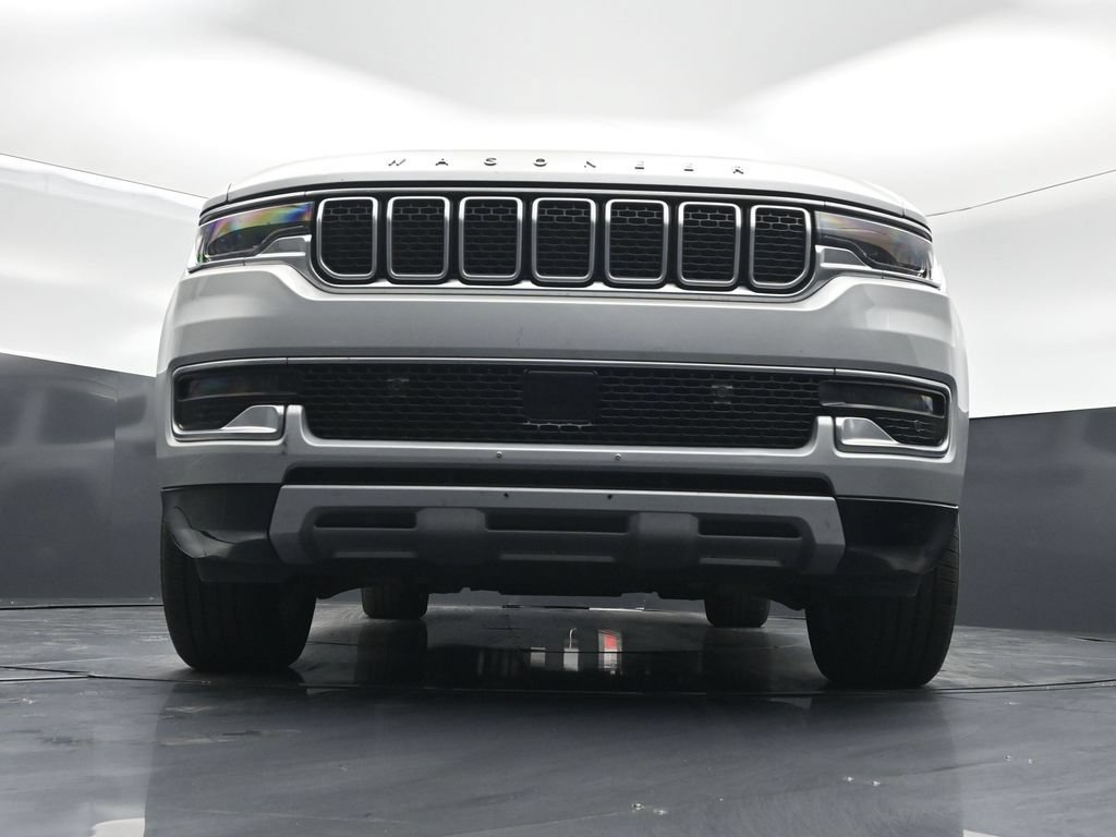 Used 2025 Jeep Wagoneer Series II AWD/4WD image 48