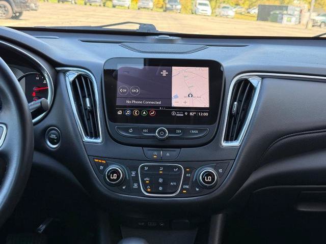 Used 2024 Chevrolet Malibu LT FWD image 11