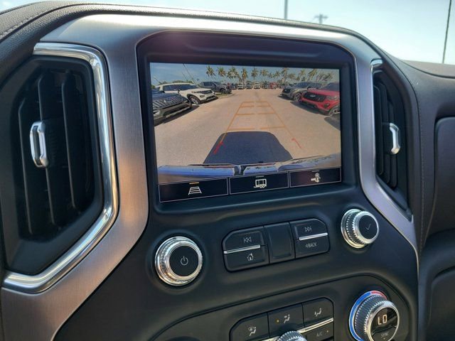 Used 2021 GMC Sierra 1500 SLT w/ SLT Premium Package RWD image 32