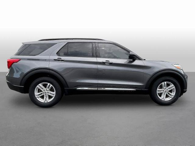 Certified 2023 Ford Explorer XLT w/ Equipment Group 202A AWD/4WD image 8