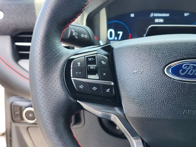 Certified 2025 Ford Explorer ST-Line w/ ST-Line Street Pack AWD/4WD image 31