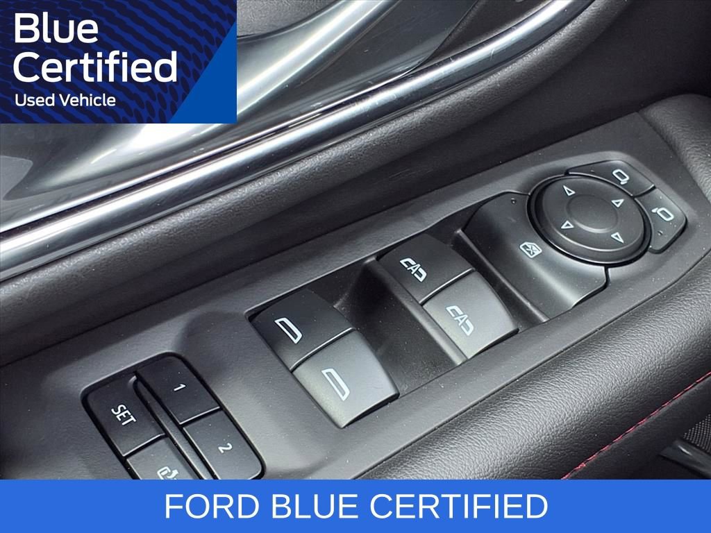 Used 2024 Chevrolet Suburban RST image 28