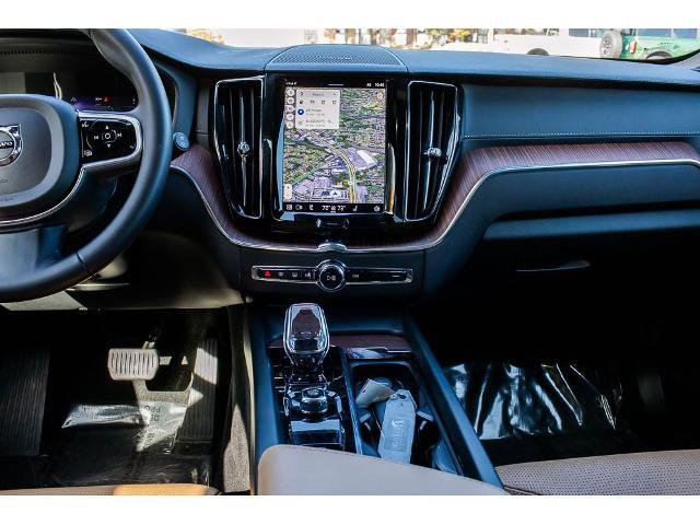 Used 2023 Volvo XC60 B5 Ultimate w/ Climate Package image 14