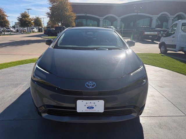 Used 2024 Toyota Prius Limited image 2