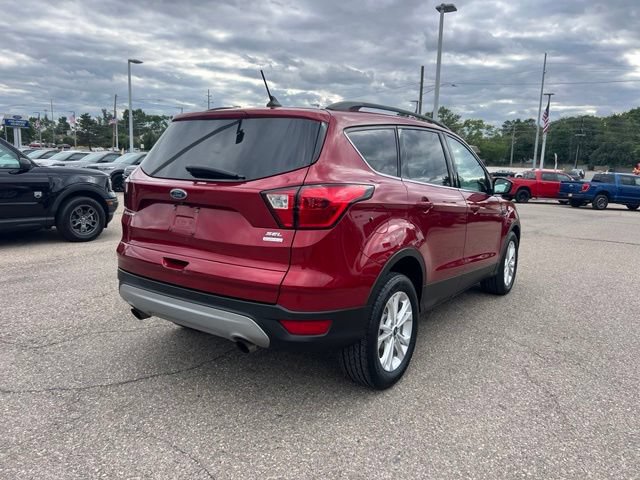 Certified 2019 Ford Escape SEL FWD image 4