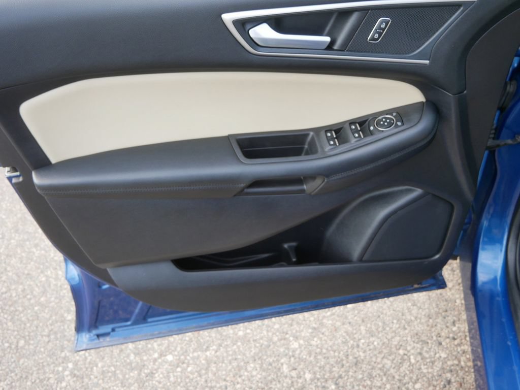 Certified 2021 Ford Edge SEL w/ Cargo Accessory Package AWD/4WD image 12