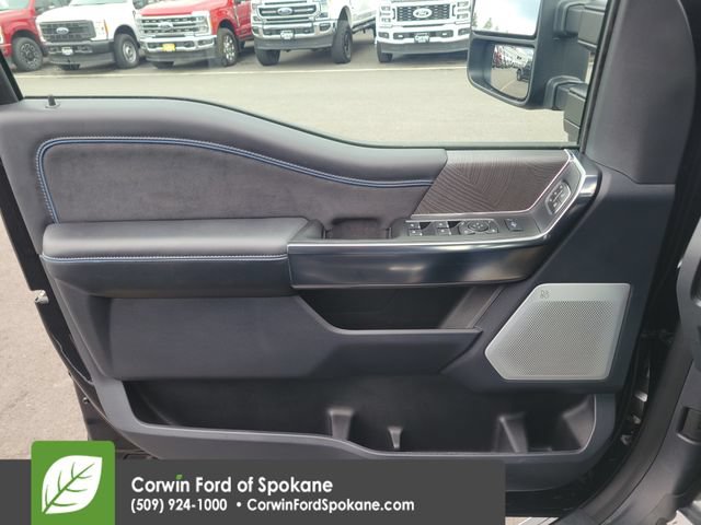 Certified 2025 Ford F450 Platinum AWD/4WD image 24