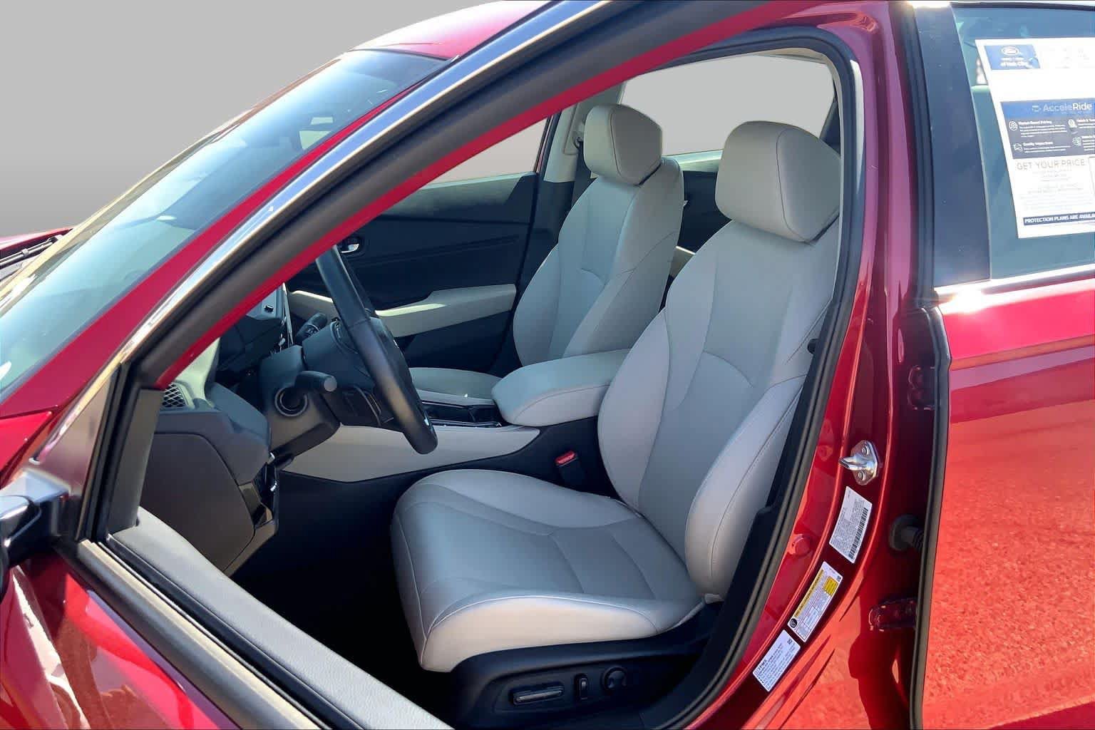Used 2026 Honda Accord EX-L image 8